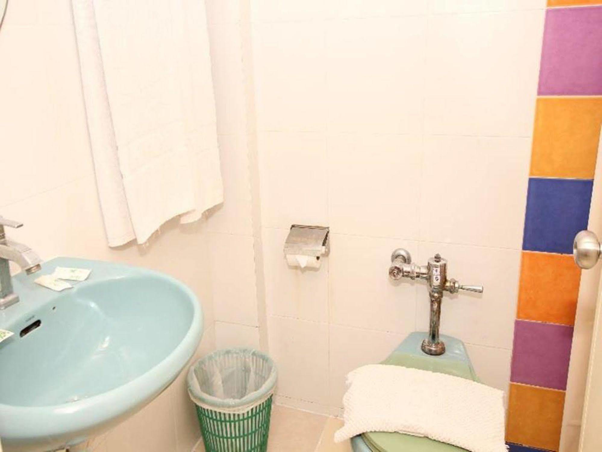 River Inn Канчанабури Екстериор снимка