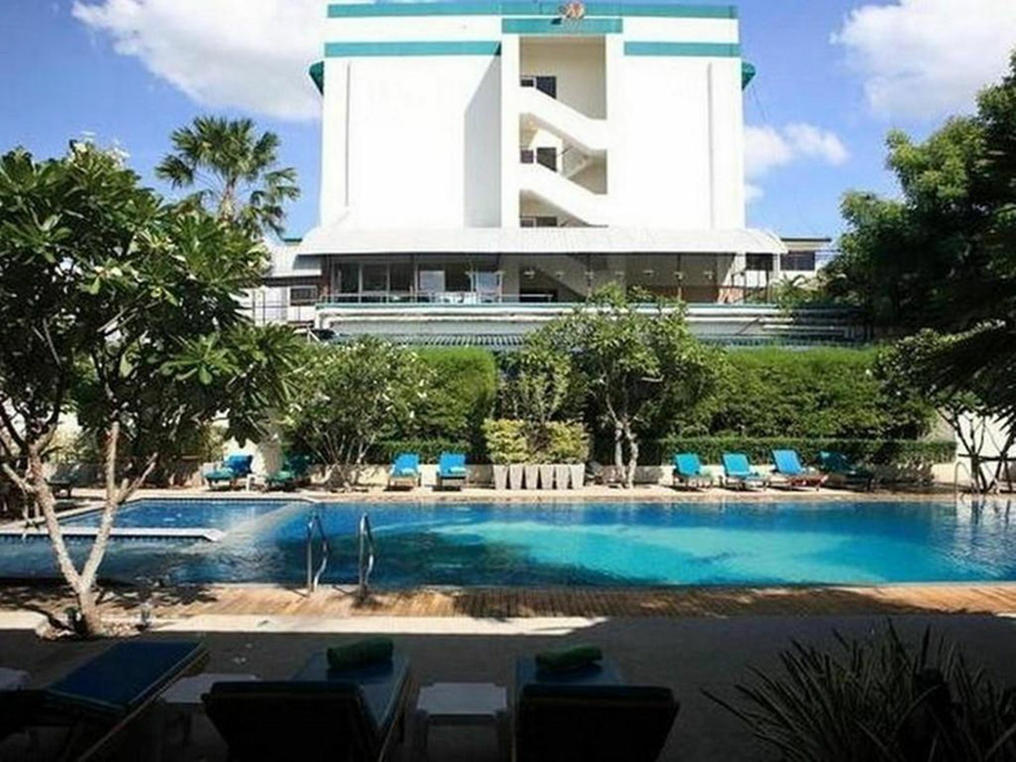River Inn Канчанабури Екстериор снимка